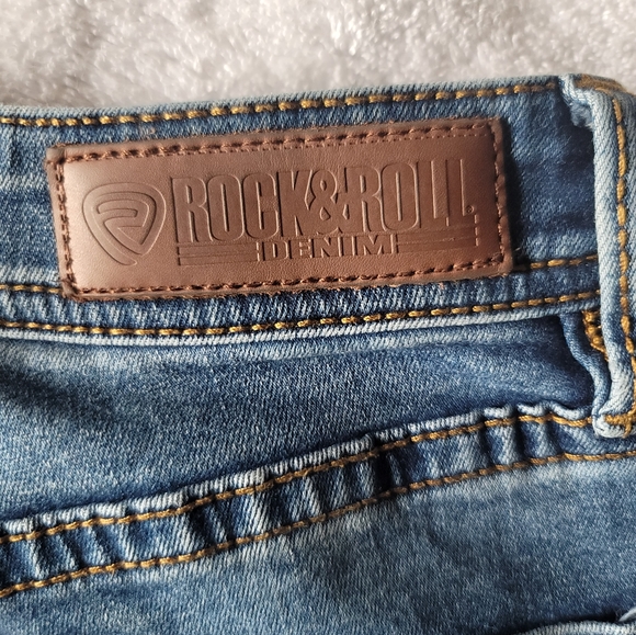 Rock & roll - Picture 4 of 7